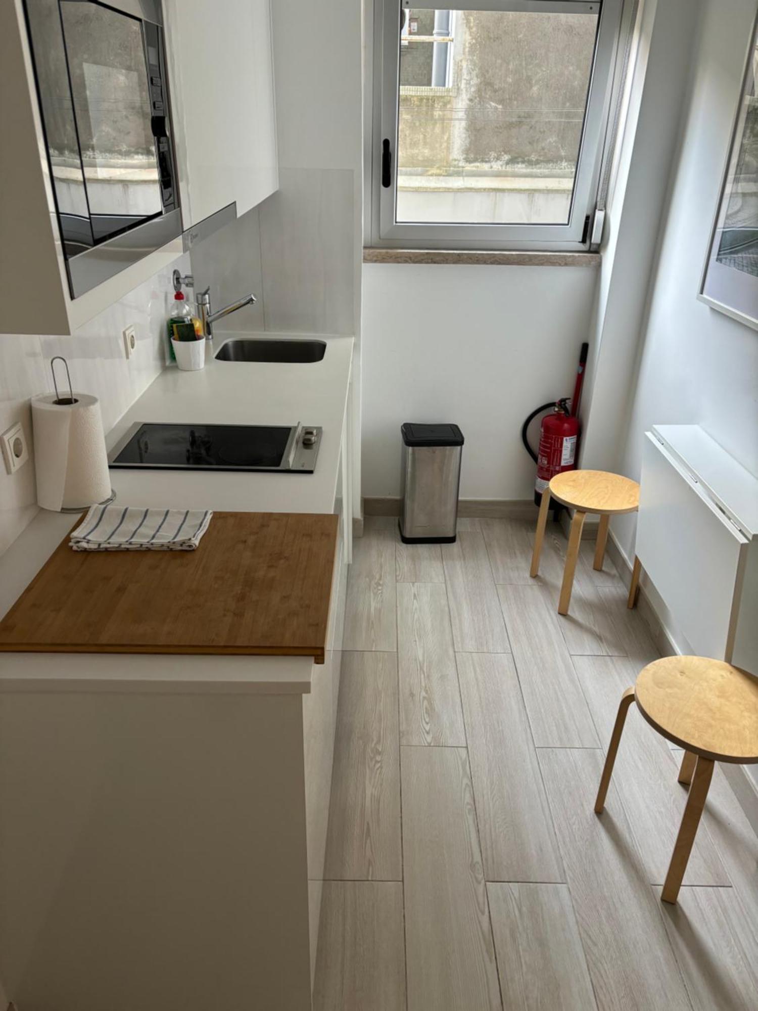 Appartamento Avenue 17 Lisbona Esterno foto